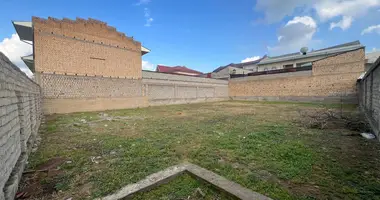 Участок земли в Ташкент, Узбекистан