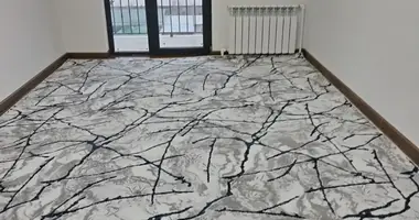 Квартира 2 комнаты в Ташкент, Узбекистан