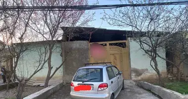 Дом 4 комнаты в Ташкент, Узбекистан