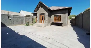 Дом 5 комнат в Ташкент, Узбекистан