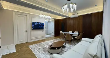 Квартира 4 комнаты в Ташкент, Узбекистан