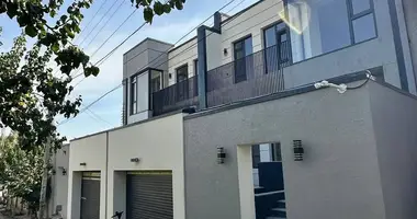 Uy _just_in Toshkent, Oʻzbekiston