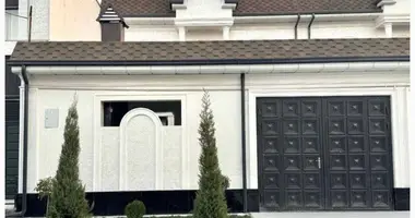 Дом 6 комнат в Ташкент, Узбекистан