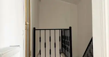 Квартира 4 комнаты в Ташкент, Узбекистан
