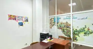 ВдольДороги с готовыми Бизнесами Помещение Продаётся в Центре Города,св Аренду   _just_in Samarqand, Oʻzbekiston