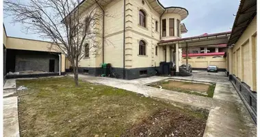 Дом 7 комнат в Ташкент, Узбекистан