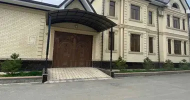 Дом 8 комнат в Ташкент, Узбекистан