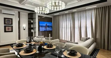 Квартира 4 комнаты в Ташкент, Узбекистан