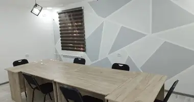 Офис, 90 м², метро Буюк Ипак Йули... в Ташкент, Узбекистан