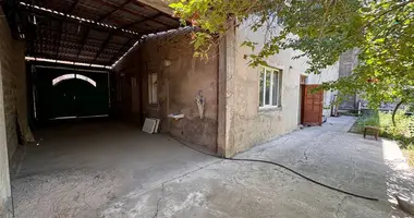 Дом 8 комнат в Ташкент, Узбекистан