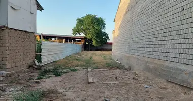 Участок земли в Ташкент, Узбекистан