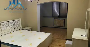 Квартира 4 комнаты в Ташкент, Узбекистан