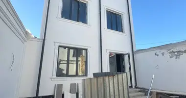 Коттедж 9 комнат в Ташкент, Узбекистан