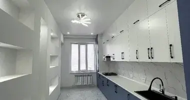 Квартира 3 комнаты в Ташкент, Узбекистан