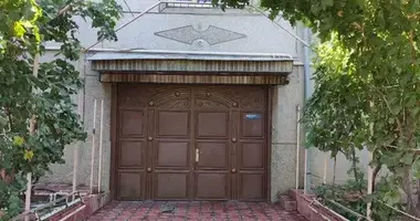 Дом 8 комнат в Келес, Узбекистан