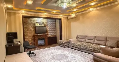 Квартира 3 комнаты в Ташкент, Узбекистан