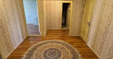 Квартира 4 комнаты в Ташкент, Узбекистан