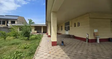 Дом 5 комнат в Ташкент, Узбекистан