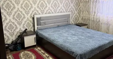 Квартира 3 комнаты в Чирчик, Узбекистан