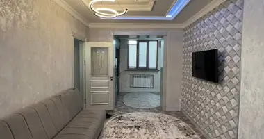 Квартира 3 спальни в Ташкент, Узбекистан