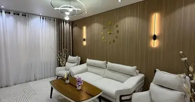 Квартира 3 комнаты в Ташкент, Узбекистан