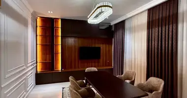 Квартира 3 комнаты в Ташкент, Узбекистан