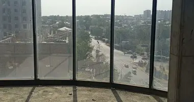 Квартира 4 комнаты в Ташкент, Узбекистан