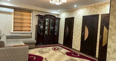 Квартира 4 комнаты в Ташкент, Узбекистан