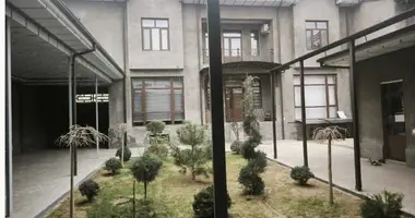 Дом 7 комнат в Ташкент, Узбекистан