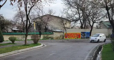 Участок земли в Ташкент, Узбекистан