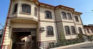 Uy 12 xonalar _just_in Toshkent, Oʻzbekiston