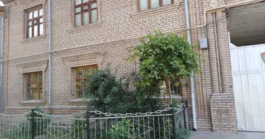 Uy 15 xonalar _just_in Toshkent, Oʻzbekiston