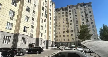 Квартира 3 комнаты в Ташкент, Узбекистан