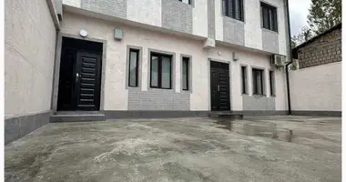 Uy 4 xonalar _just_in Toshkent, Oʻzbekiston