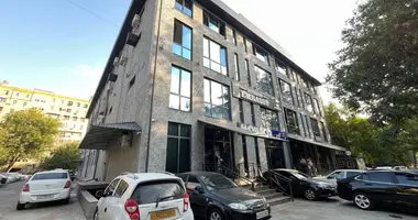 Tijorat 4 800 m² _just_in Toshkent, Oʻzbekiston
