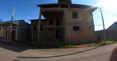 Дом 9 комнат в Ташкент, Узбекистан