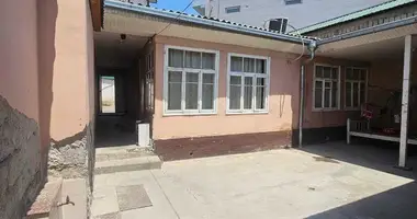 Дом 4 комнаты в Ташкент, Узбекистан