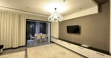 Квартира 3 комнаты в Ташкент, Узбекистан