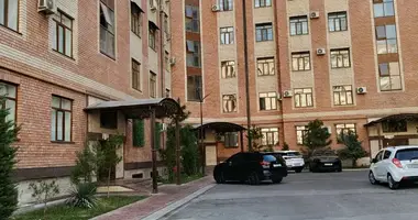 Квартира 6 комнат в Ташкент, Узбекистан