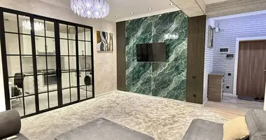 Квартира 3 комнаты в Ташкент, Узбекистан