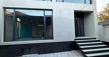 Дом 5 комнат в Ташкент, Узбекистан