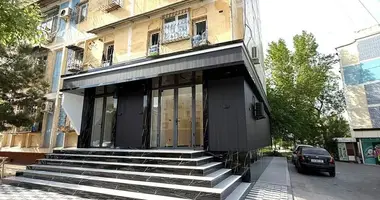 Tijorat _just_in Toshkent, Oʻzbekiston