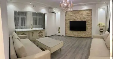 Квартира 2 комнаты в Ташкент, Узбекистан