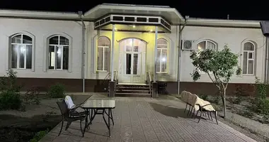 Дом 5 комнат в Ташкент, Узбекистан