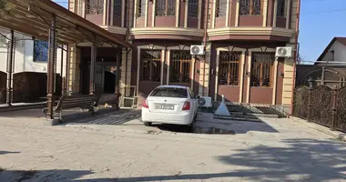 Коммерческое помещение 350 м² в Ташкент, Узбекистан