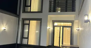 Kottej 5 xonalar _just_in Toshkent, Oʻzbekiston