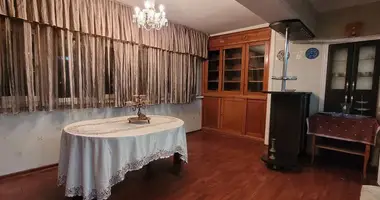 Квартира 5 комнат в Ташкент, Узбекистан