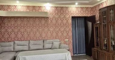Квартира 3 комнаты в Ташкент, Узбекистан