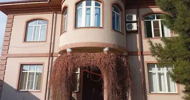 Дом 5 комнат в Ташкент, Узбекистан