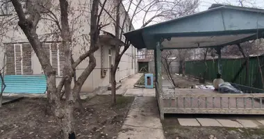 Дом 6 комнат в Ташкент, Узбекистан
